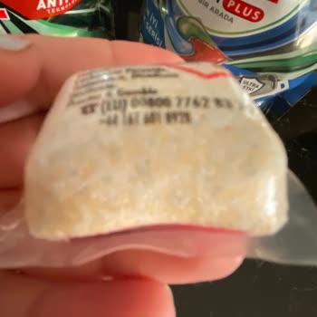 Fairy Bulaşık Makinesi Tabletlerindeki Sarı Lekeler Ve Kötü Kokusu