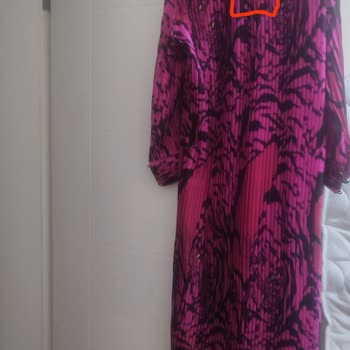Şehri Moda Butik Aldığım Elbisenin Defolu Olmasına Rağmen Değişimi Yapılmaması