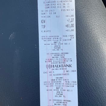 Tostçu Mami Reklam Çekimlerini Müşteri Tostu İle Yapmayın