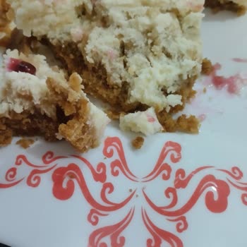 BİM'den Aldığım Cheesecake İçinden Siyah Bir Şey Çıktı