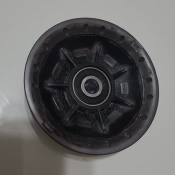 Dyson V15 Halı Başlığı Teker Kopması