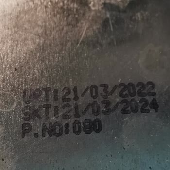 Datça Köy Ürünleri (ballibadem.com) Yanık Motor Yağı Gibi Zeytin Yağı!