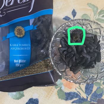 A101 Çekirdeğinde Hayvan Pisliğin Çakması