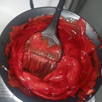 Palette 6-88 Red Hair Dye Strong Odor and Unusual Color Transformation