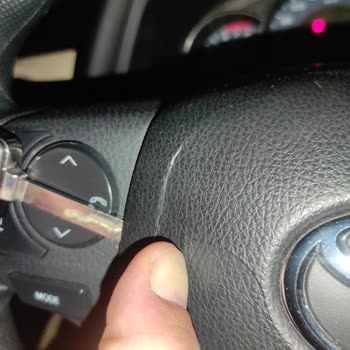 Toyota Airbag Te Yırtılma Var