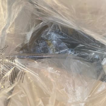 Amazon Pis, Lekeli, Hasarlı Ürün Gönderdi.