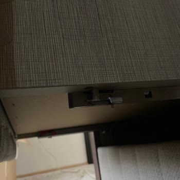 Avcılar E5 Yan Yol Bambi Karakaya Mobilya'dan Şikayetçiyim!