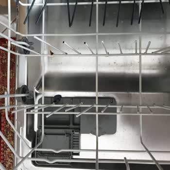 Arçelik 6241 Bulaşık Makinesi Tel Paslanması.