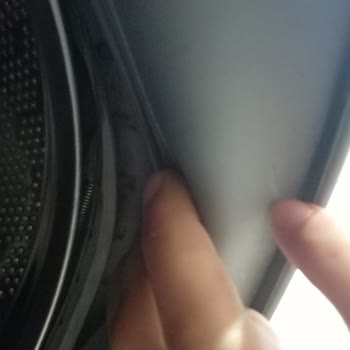 Electrolux Çamaşır Makinesi Lastik Arızası