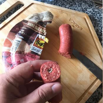 Beşler Marka Sucuktan Çıkan Yabancı Cisim