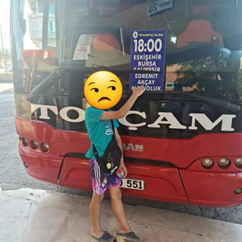 Topçam Turizm 21 Ağustos Tokat-Akçay Otobüsü- Yol Kenarında İndirildik