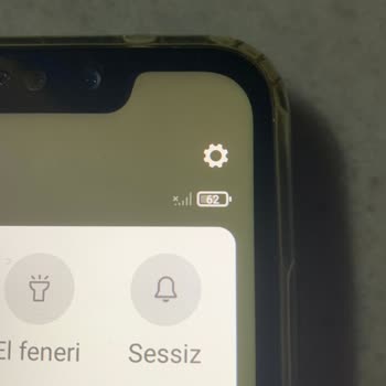 Turkcell'in Deprem Bölgesindeki Baz İstasyonu Sorunu