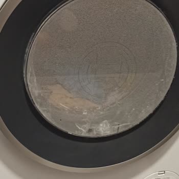 Bosch Çamaşır Makinesi Cam Patlaması Ve Firmanın İlgilenmemesi