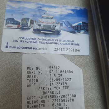 İzmir Büyükşehir Belediyesi Basmane Metrosunda Gişeden Para Alıp Kartıma Yükleme Yapmadılar