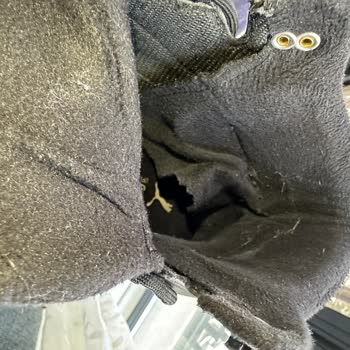 Puma Ayakkabı Topukta Yırtılma