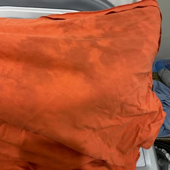 Beko Çamaşır Makinesinin Pas Lekesi Bırakması ve Çamaşırları Yırtması