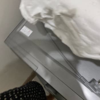 Beko Çamaşır Makinesinin Pas Lekesi Bırakması ve Çamaşırları Yırtması