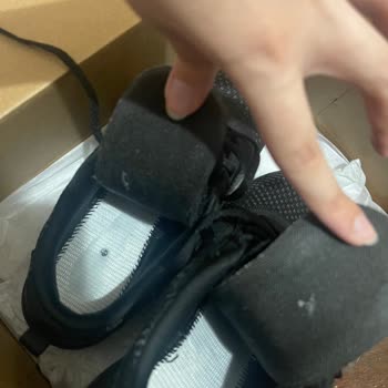 Skechers Ayakkabı İç Tabanı Daha 1 Giyilmede Çıktı