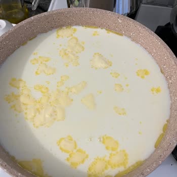 Ala Süt Sütünün İçinden Yağ Parçaları Çıktı