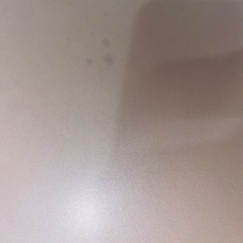 Bellona Yağ Lekeleri Mevcut