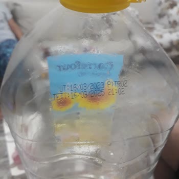 Carrefour Sıvıyağ Kötü Kokuyor Ve Dibi Beyaz Baloncuk Şeklindeydi