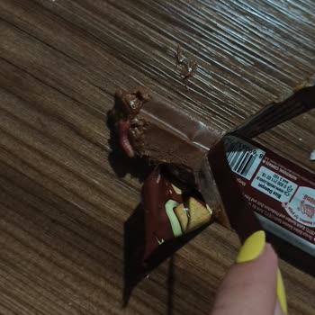 Nestle Çikolatadan Kurt Çıktı