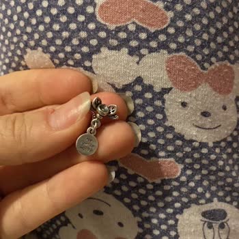 Pandora Mücevher Düşük Kalite Ve Kararma Olması