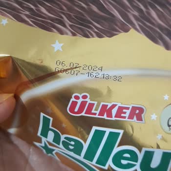 Ülker Halley Çikolatası Kokuyor