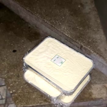 Dürümcü Emmi Pis, Kirli Bir Yerdir