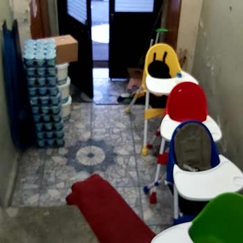 Dürümcü Emmi Pis, Kirli Bir Yerdir