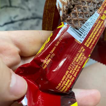 Ülker Çikolatalı Gofret Bozuk Ürün