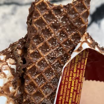 Ülker Çikolatalı Gofret Bozuk Ürün