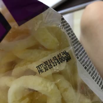 Çerezos Bozuk Cips Motor Yağı Kokuyor Ve Bayat