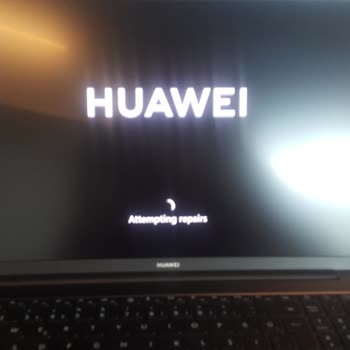 Huawei Matebook D16 2023 Aldığım 2. Saatinde Mavi Ekran Verdi