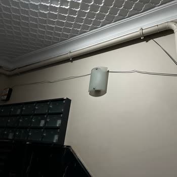 TurkNet İstenmeyen Kutu Ve Kablolama Düzensizliği.