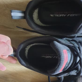 Skechers Ayakkabının Rahatsız Hale Gelen Tabanı