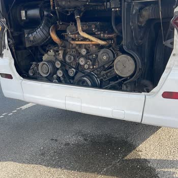 Kamil Koç Bozuk Araçla Yola Devam