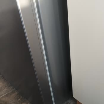 3 Gün Önce Aldığımız Beko Buzdolabı Geldiği Günden Beri Su Akıtıyor