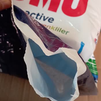 Epttavm OMO Toz Deterjan Yırtık Ve Patlamış Geldi