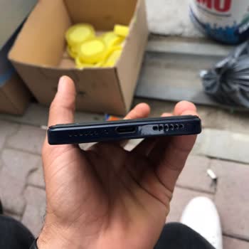 Reeder Cihazın Arka Kapağı Kırıldı Bana Lütfen Yardımcı Olun