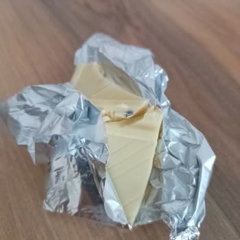 BİM Buono Bademli Beyaz Çikolata