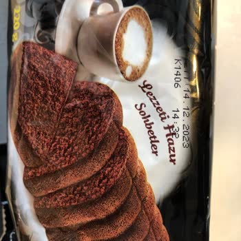 BİM Marketten Alınan Kekin Küflü Çıkması