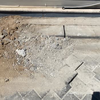 Enerya Denizli Kazılan Yerlerin Düzeltilmemesi