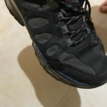 Skechers Spor Ayakkabı Dikişleri Patladı