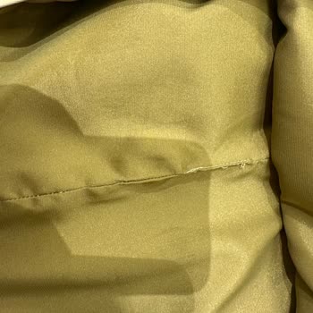 Nakish Brand Elbise Dikişleri Özensizdi