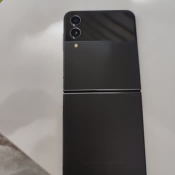 Samsung Telefon 11 Aylık Kronik Hastalıklı Cihazı Servis Kabul Etmiyor