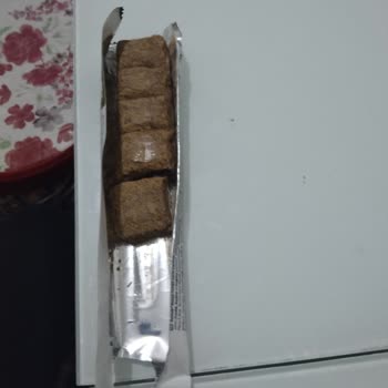 Nestle Çikolata Paketinin Yarısı Boş Çıktı Ve Rengi Beyazdı