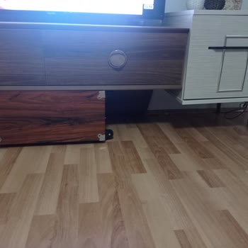 Taşpınar Alışveriş Merkezleri TV Ünitesi Arızalı Geldi