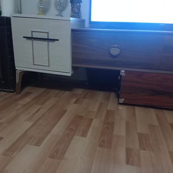 Taşpınar Alışveriş Merkezleri TV Ünitesi Arızalı Geldi