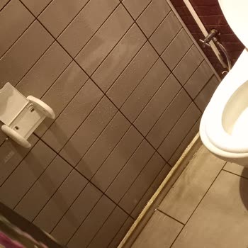 Shell Tuvaleti Kötü